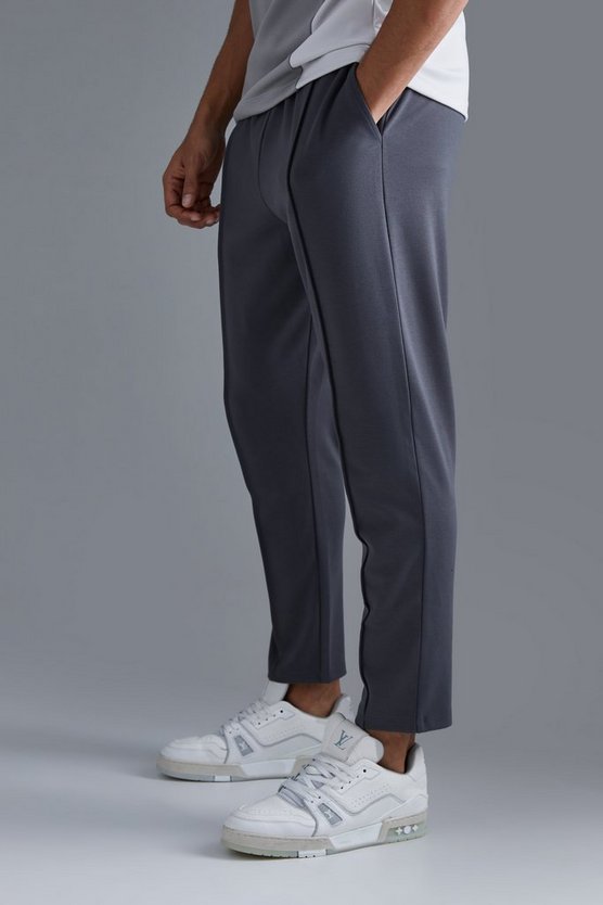 Schmale Slim-Fit Jogginghose mit elastischem Bund