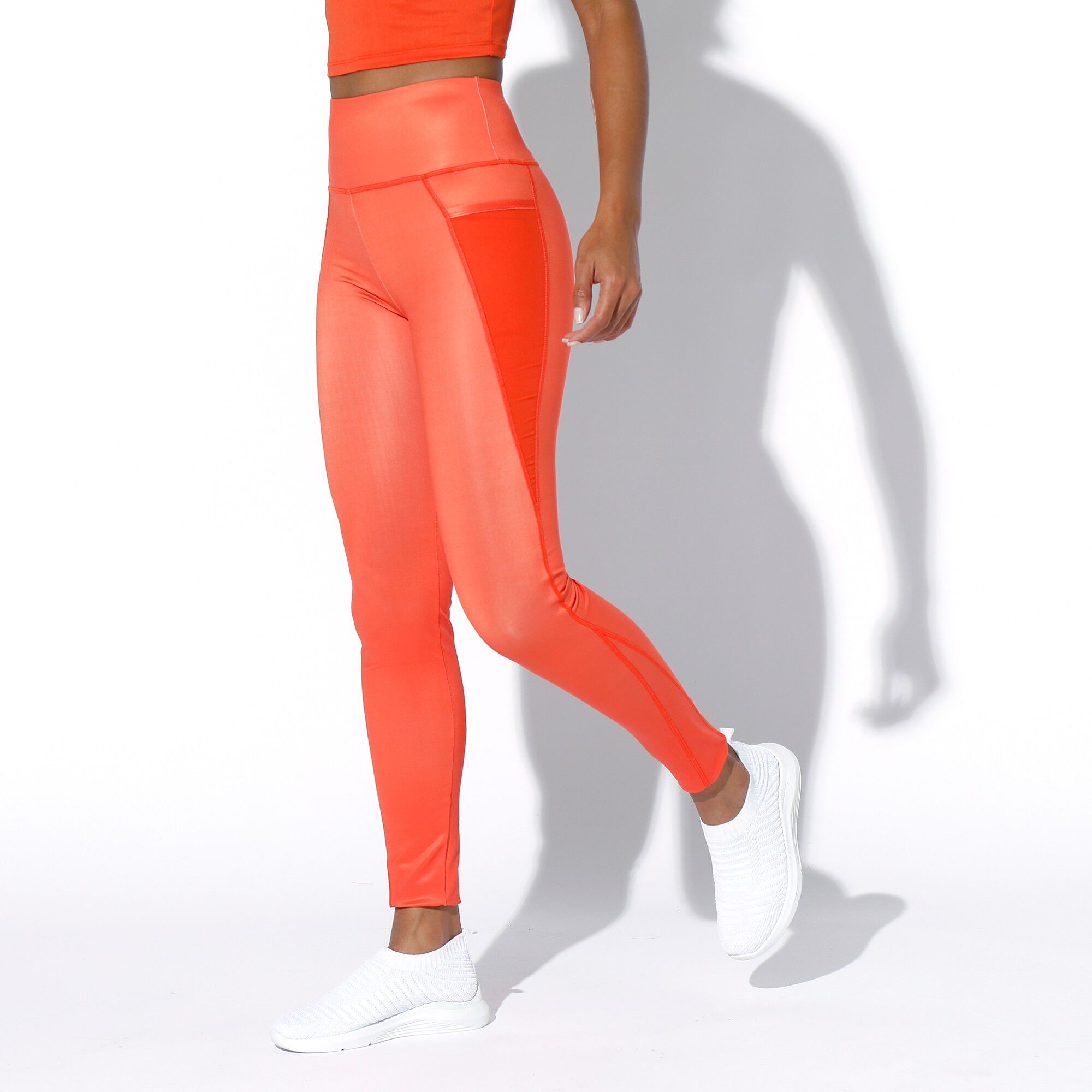 Legging taille haute avec empiècements résille