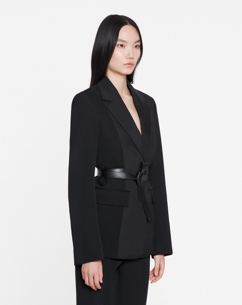 VESTE TAILLEUR CEINTURÉE
