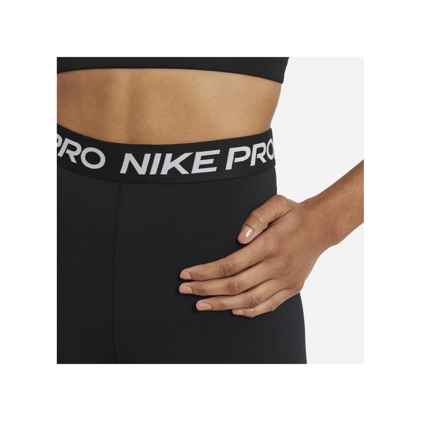 Nike 365 7IN Hi Rise Short Training Damen F011