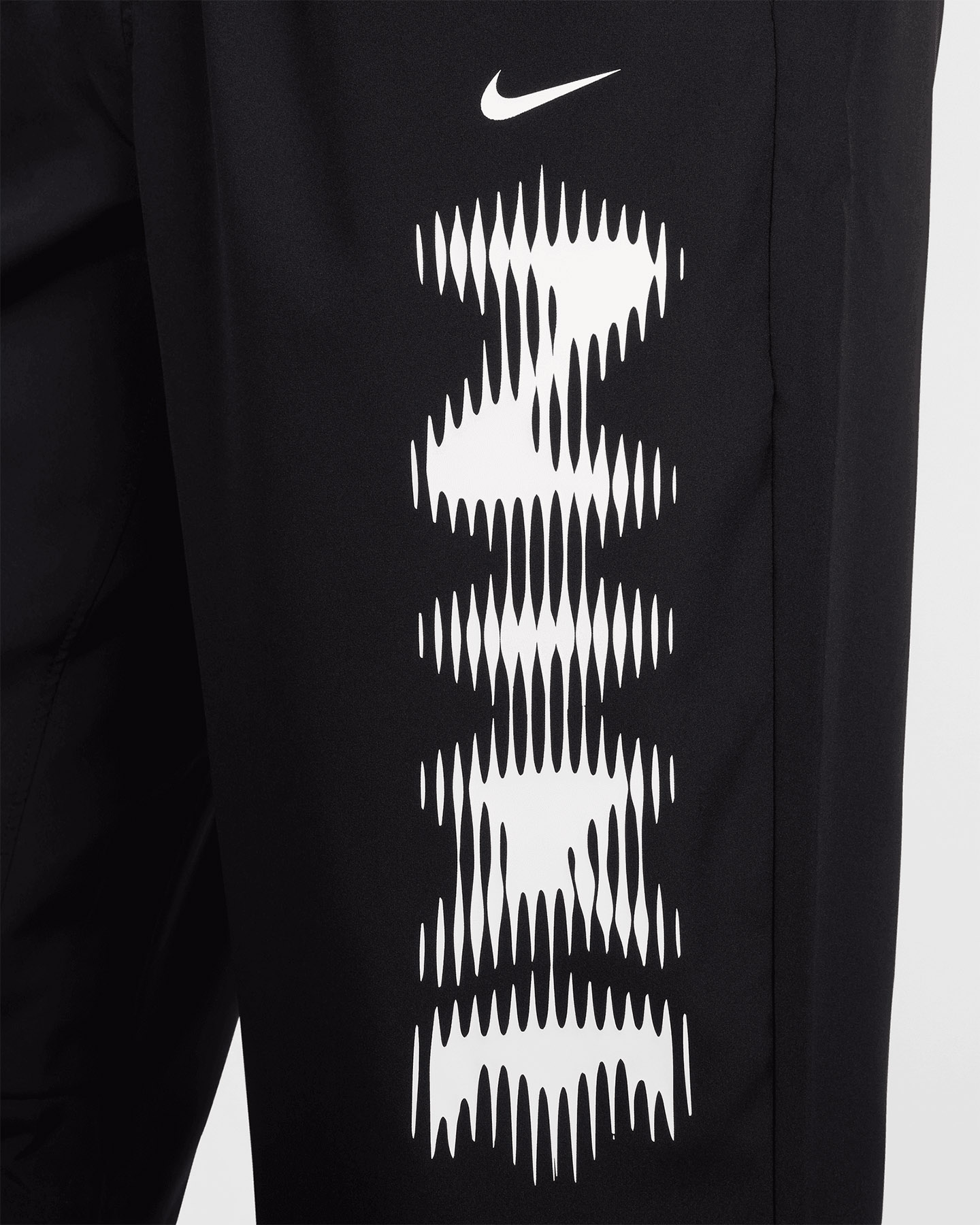 Tréningové nohavice Nike Dri Fit Swoosh M HJ3069-011