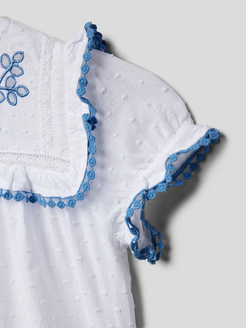 Bluse mit Lochstickerei in weiß