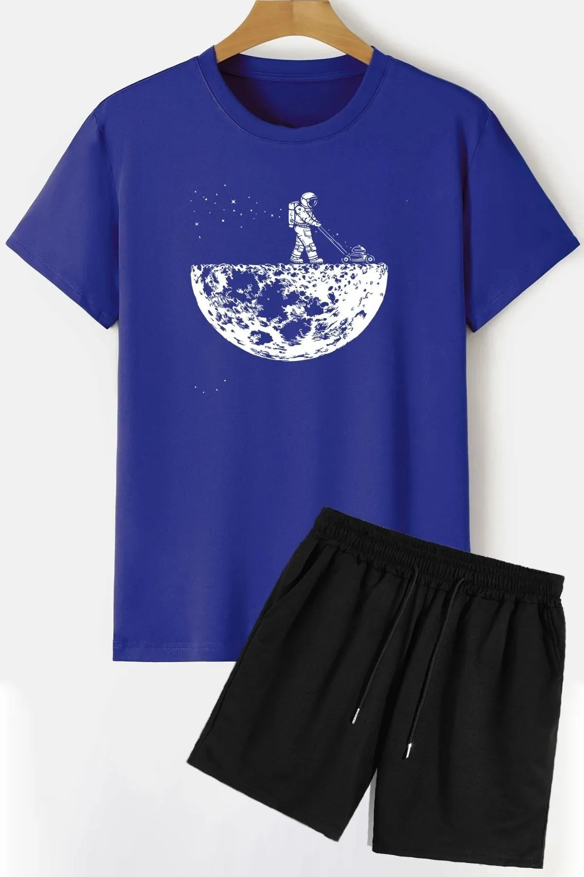 trendypassion  Shorts-T-Shirt-Trainingsanzug-Set mit Weltraum-Thema
