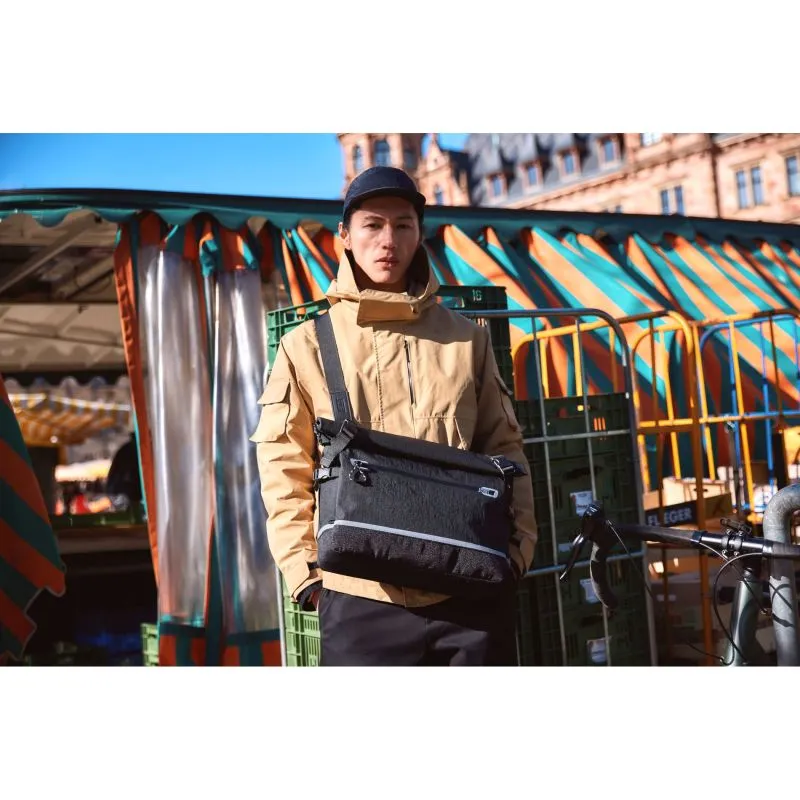 Jost LILLEHAMMER Messenger Bag - schwarz