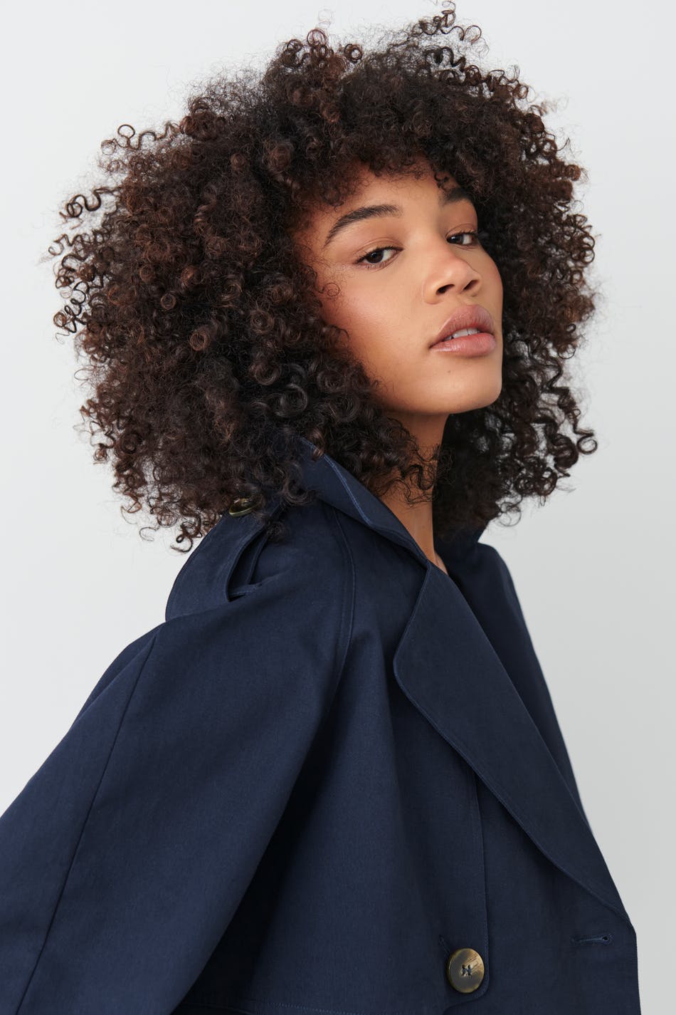 Short trench coat