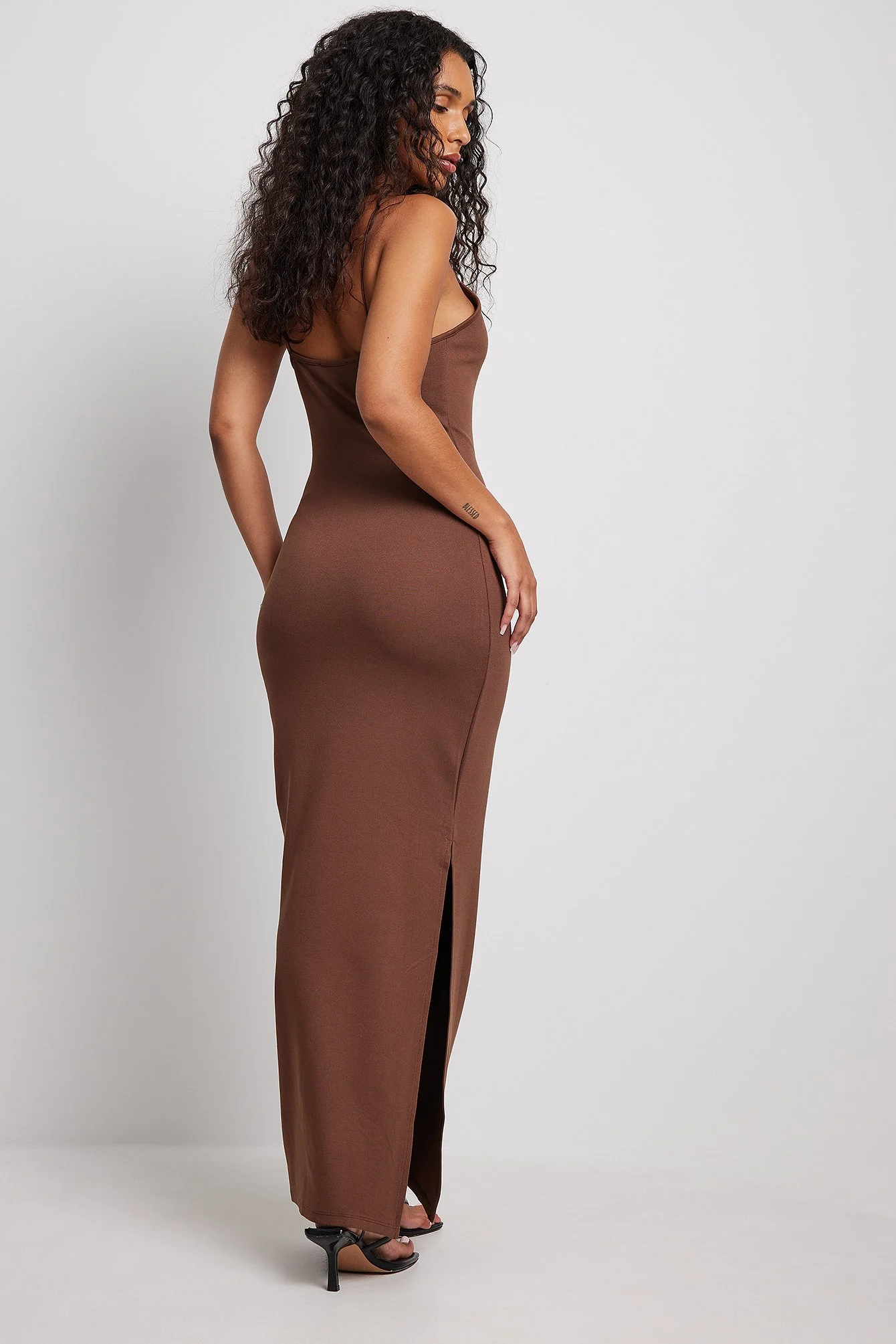 Kleid mit Spaghettiträgern