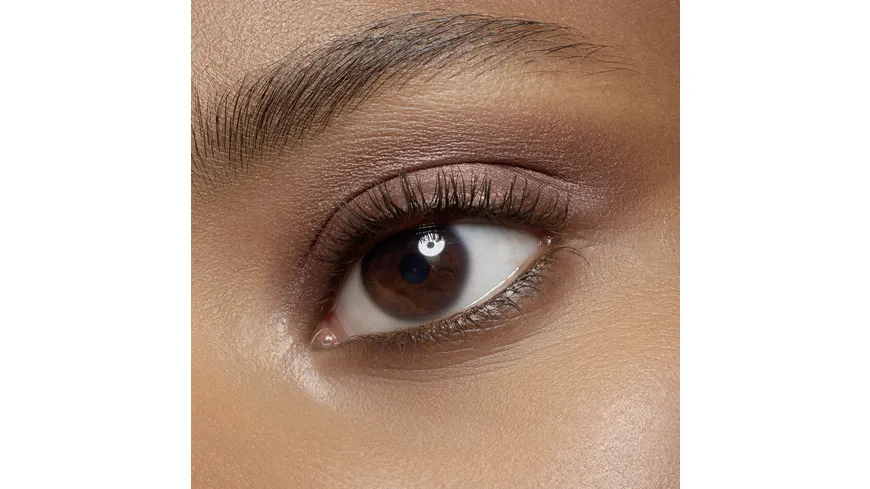 essence Eyeshadow Stick Blend & Line 04 - full of beans