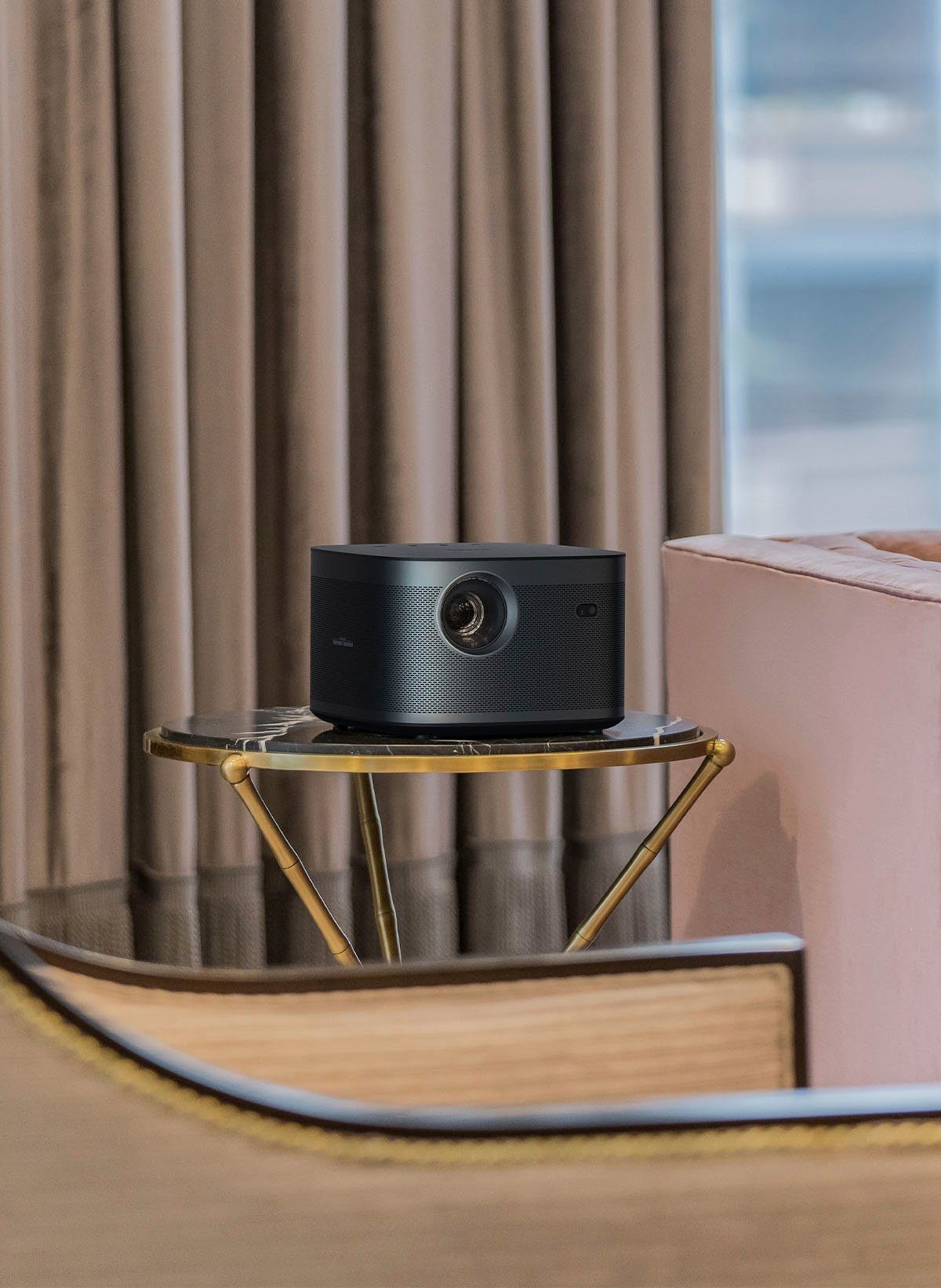 XGIMI HORIZON Pro 4K Beamer (2200 lm, 10000:1, 3840 x 2160 px, Smart Beamer, 4K, 2200 ANSI-Lumen, auto. Keystone)