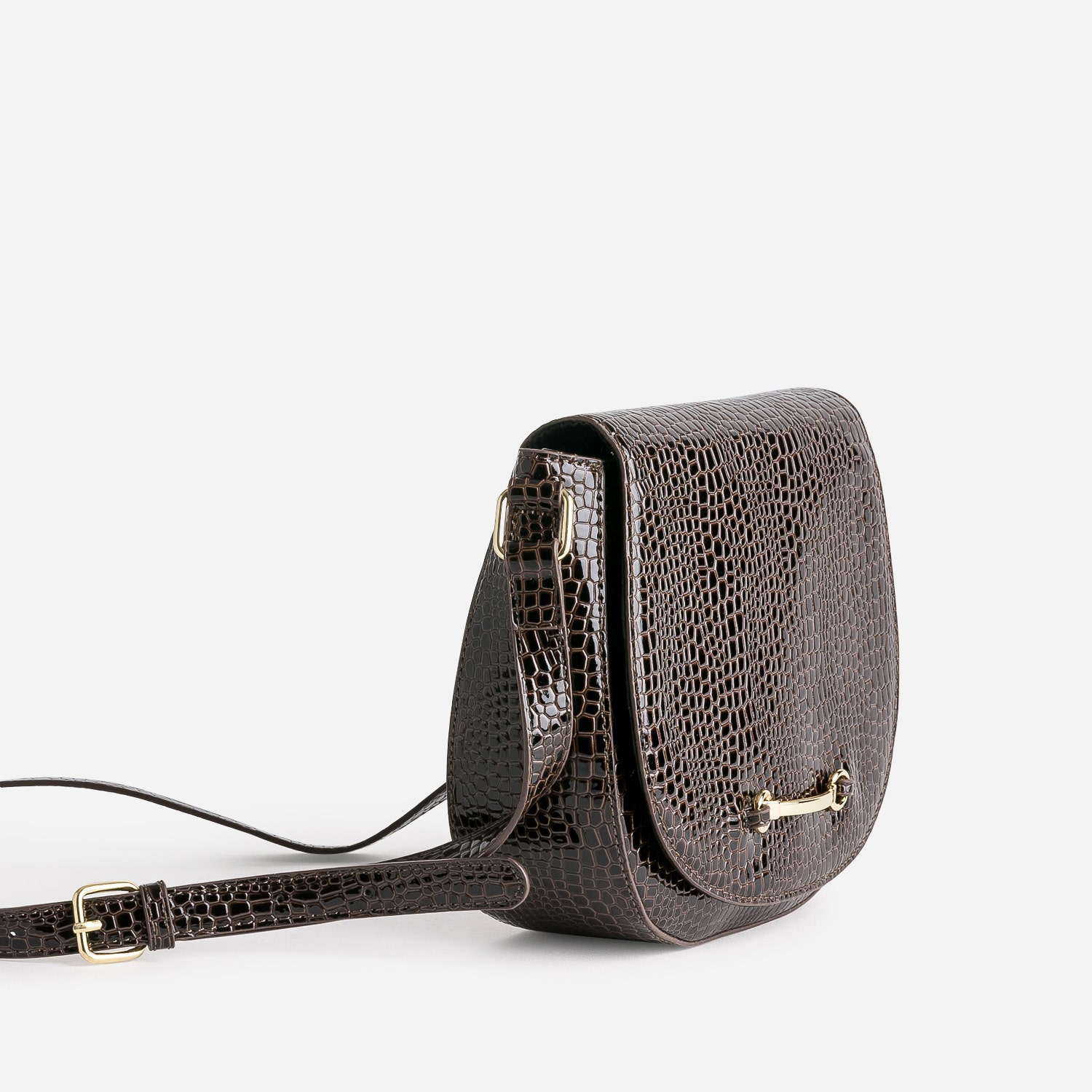 Sac bandoulière marron verni embossé effet python