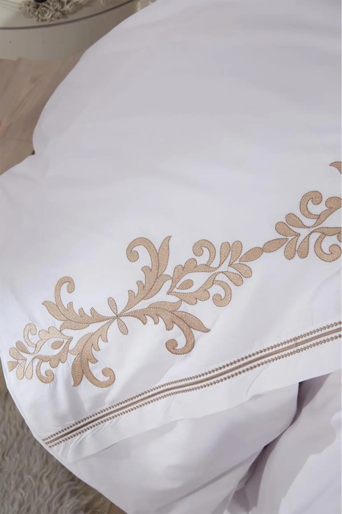 Çeyiz Diyarı  Adelina Besticktes 6-teiliges Bettbezug-Set, Creme