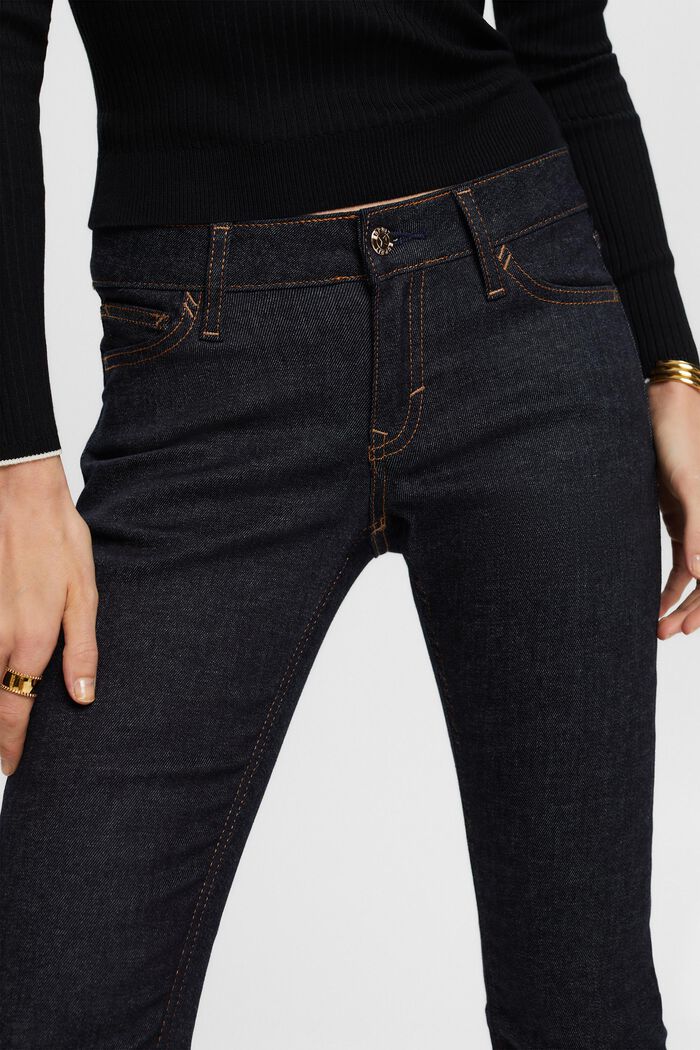 Verkürzte Racer-Bootcut-Jeans mit mittelhohem Bund