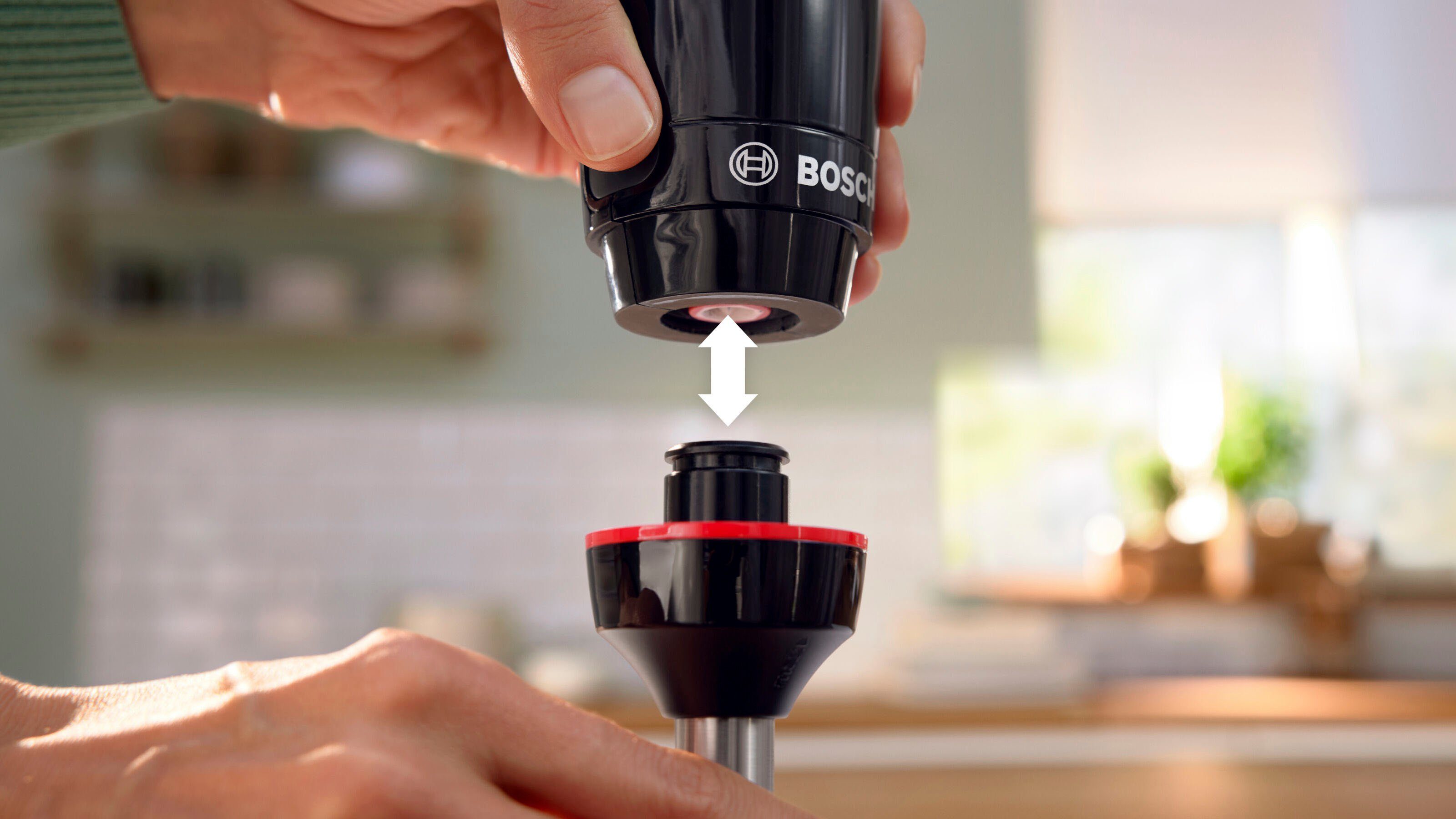 BOSCH Stabmixer ErgoMaster Serie 4 MSM4B610, 1000 W, Edelstahl-Mixstab, Mix-/Messbecher, schwarz
