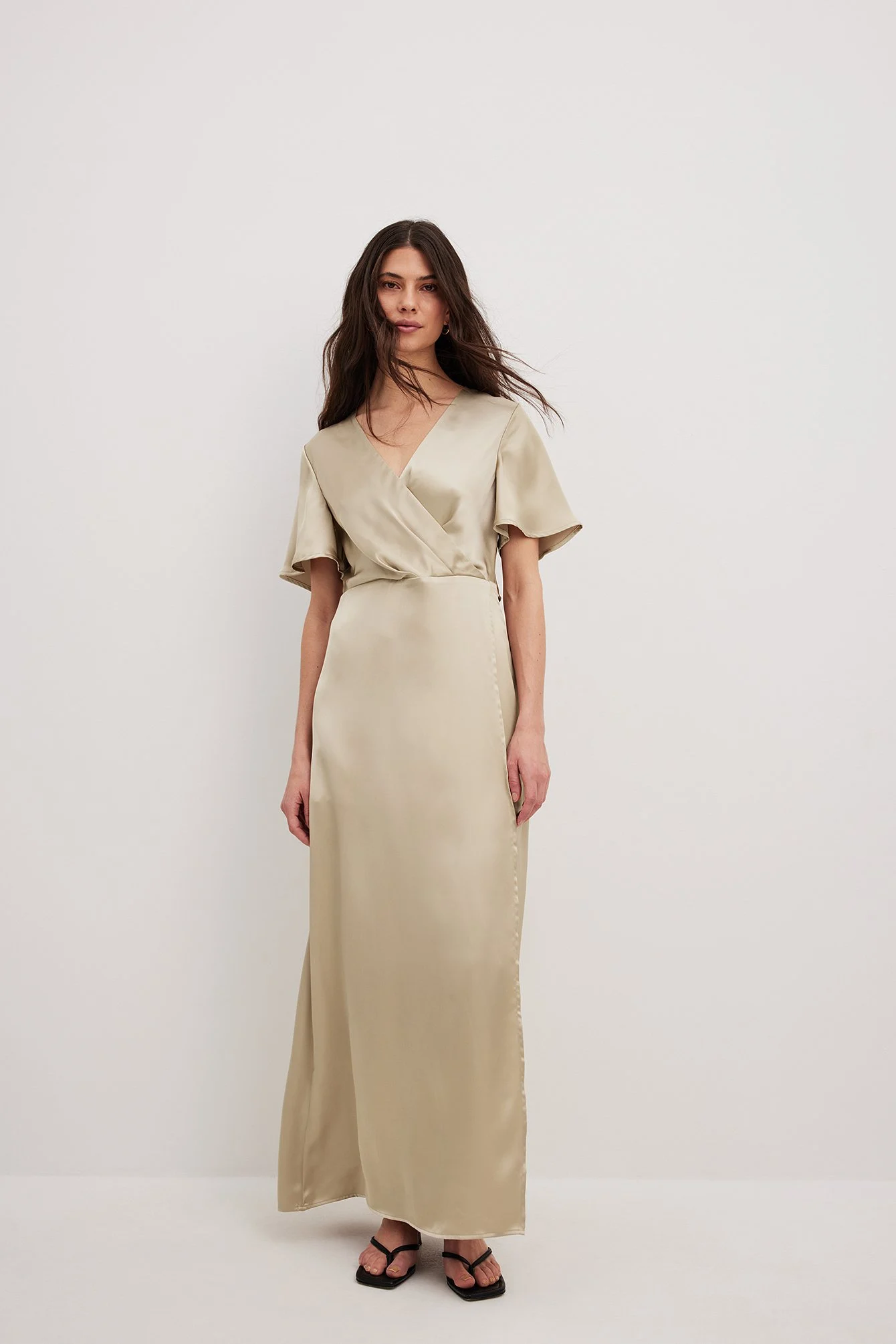 Maxikleid mit Überlappung vorne