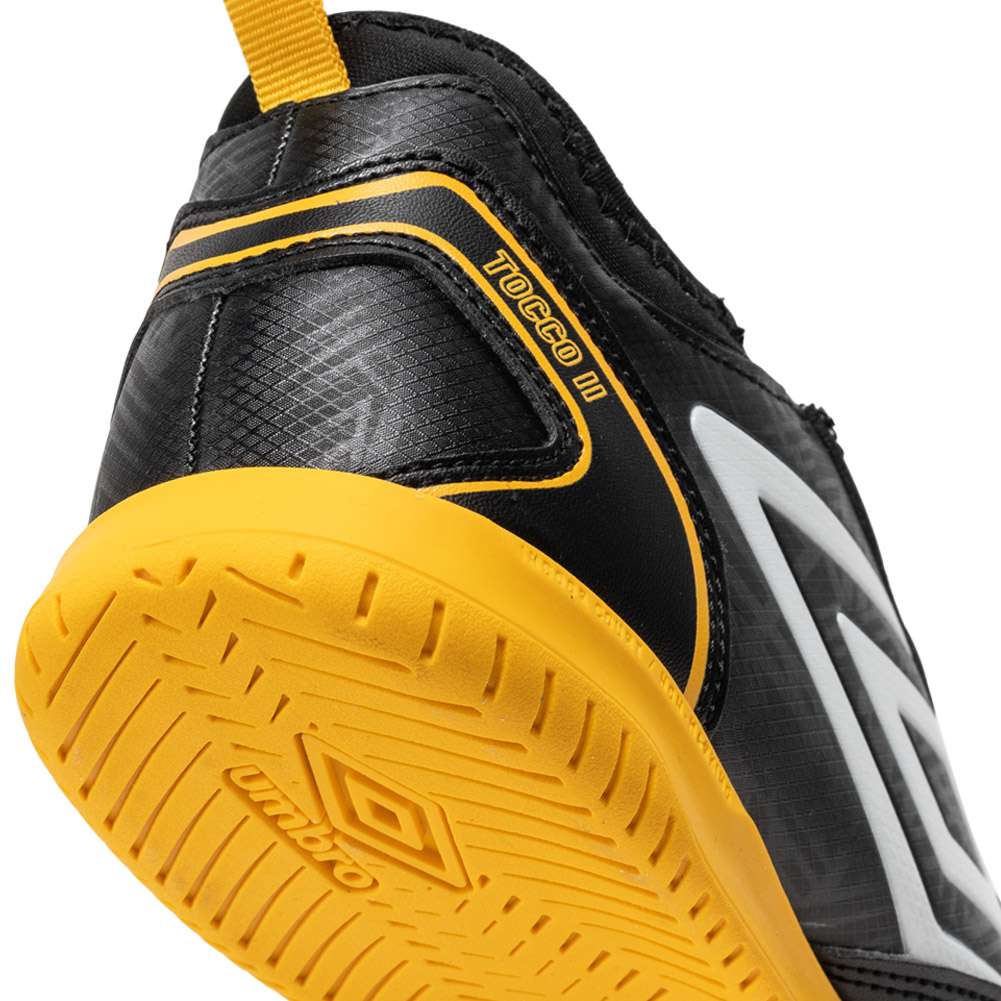 Umbro Tocco II Club Indoor Herren Hallen Fußballschuhe 81743U7EW