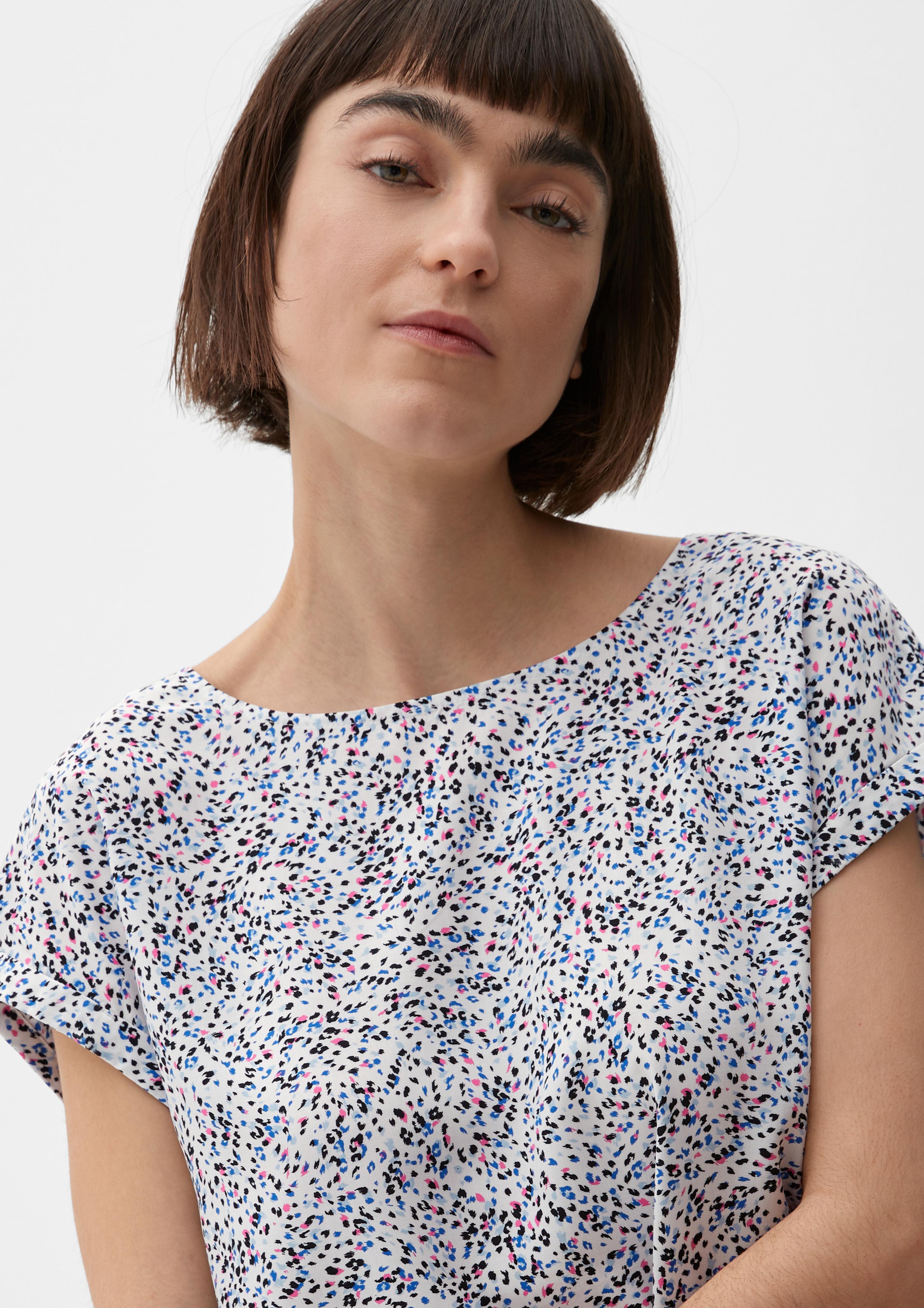 Viskosebluse mit Rückenausschnitt  2132617-02B6