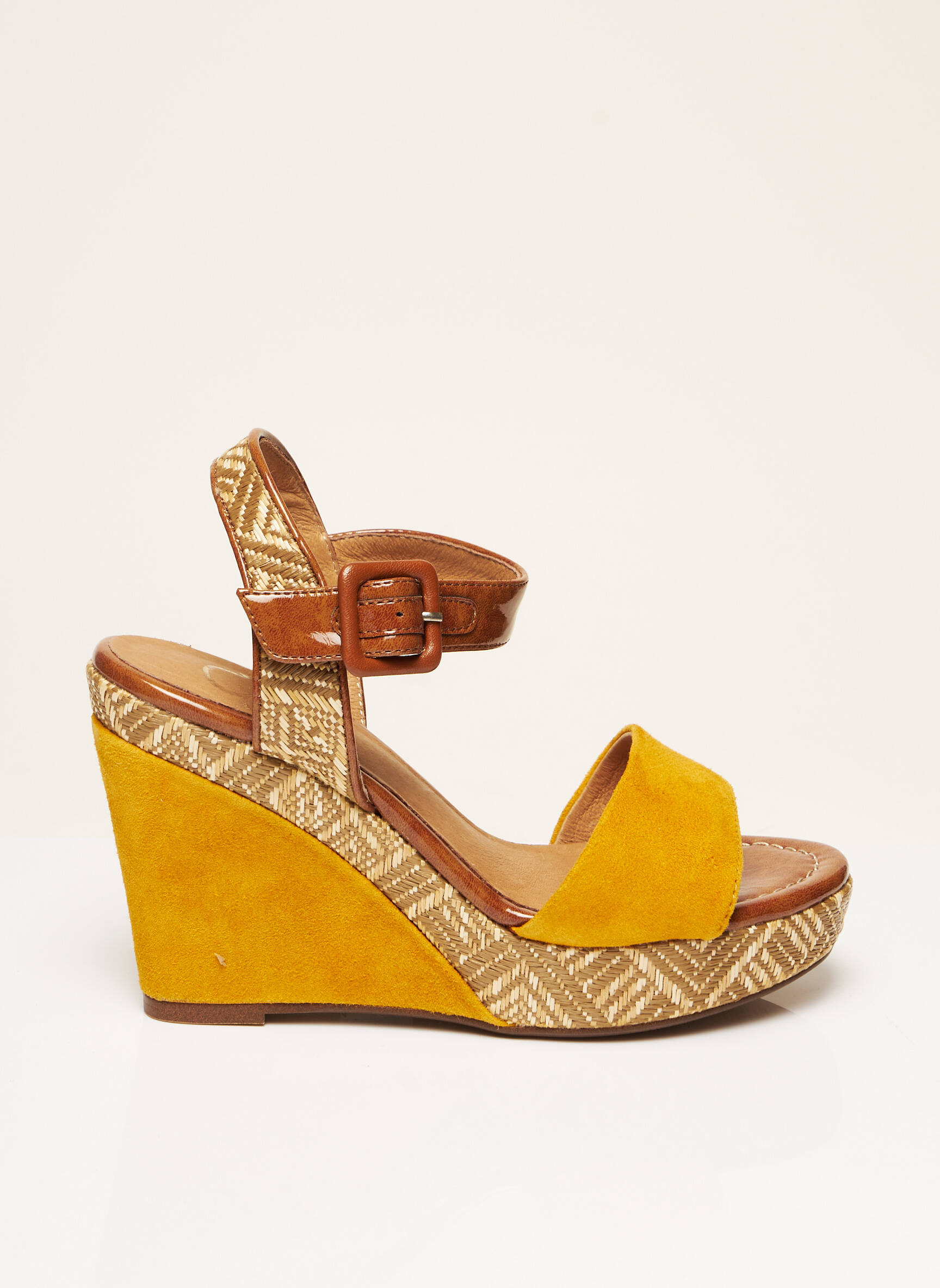 Karston Sandales Nu Pieds Femme couleur jaune