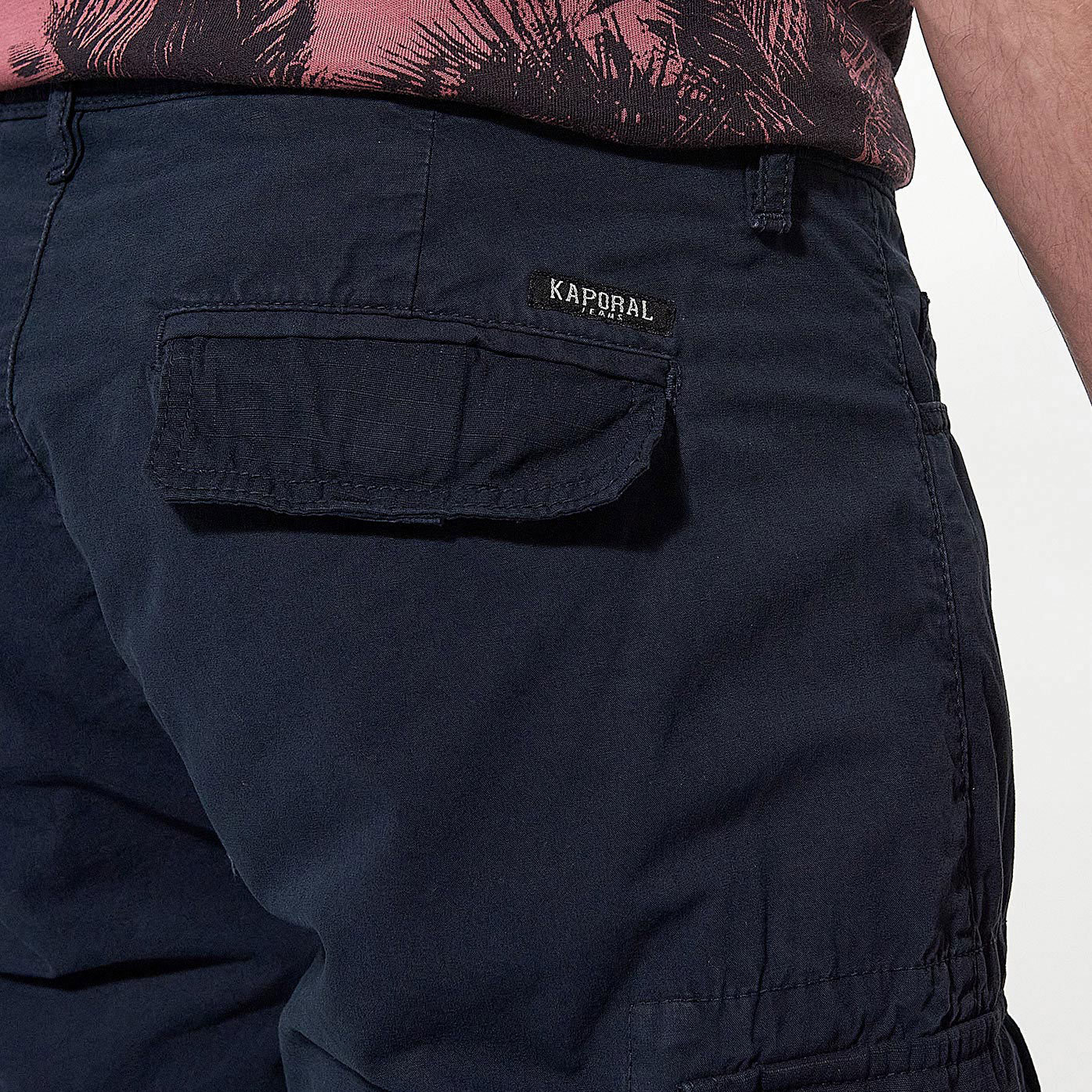 NIMES  Bermuda cargo bleu Homme en 100% coton