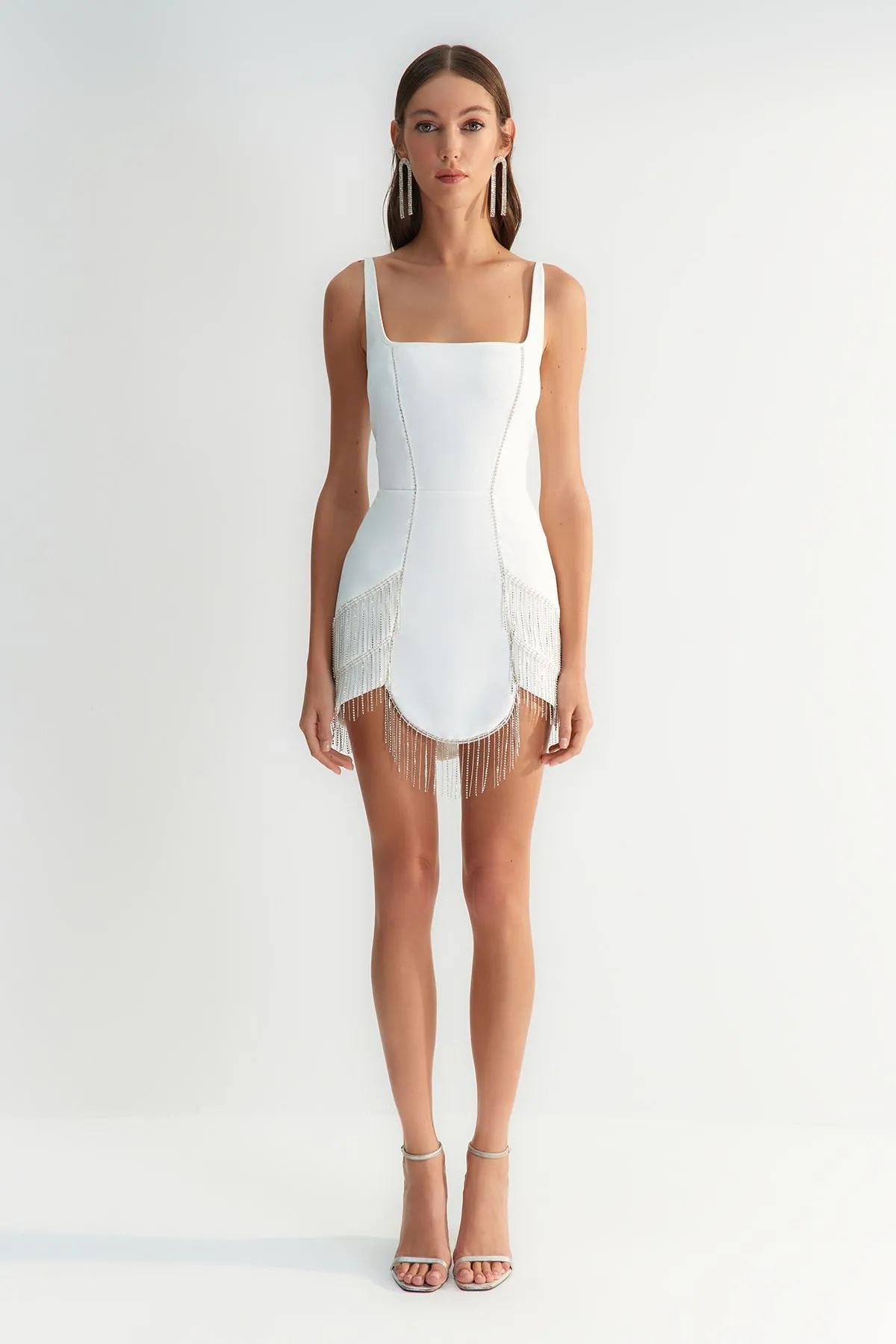Trendyol Collection  X Zeynep Tosun Ecru Shiny Stone Kleid TCLSS23EL00023