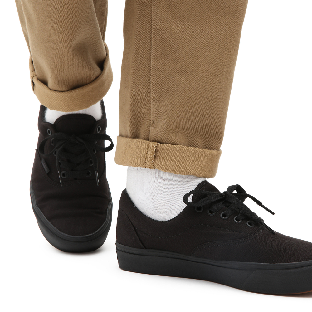 Vans ComfyCush Era VN0A3WM9VND1 / schwarz