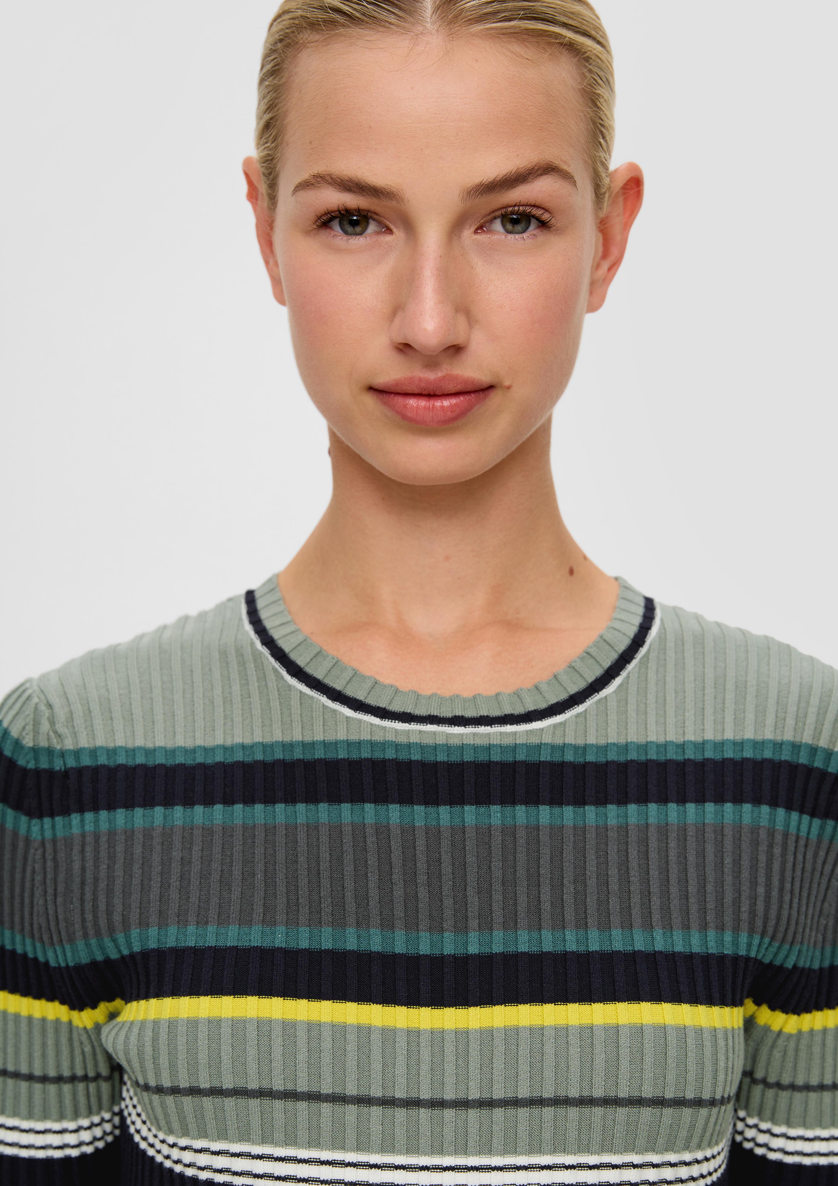 Kurzarmpullover aus Viskosemix  2138225-79G1