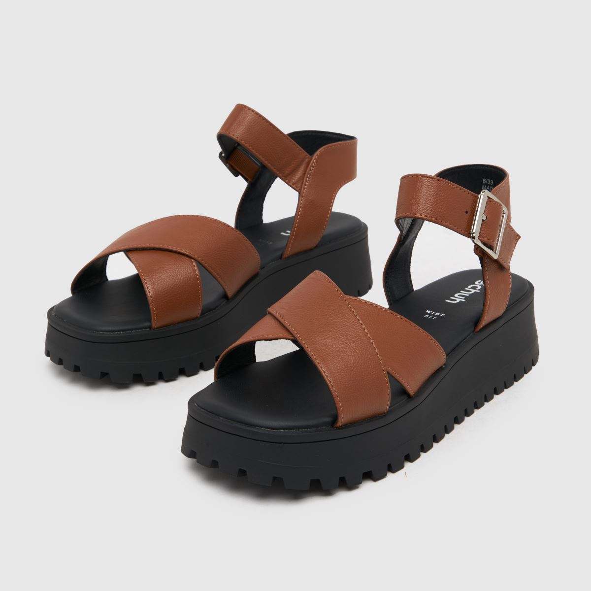 Schuh Wide Fit Tera szandál barna színben