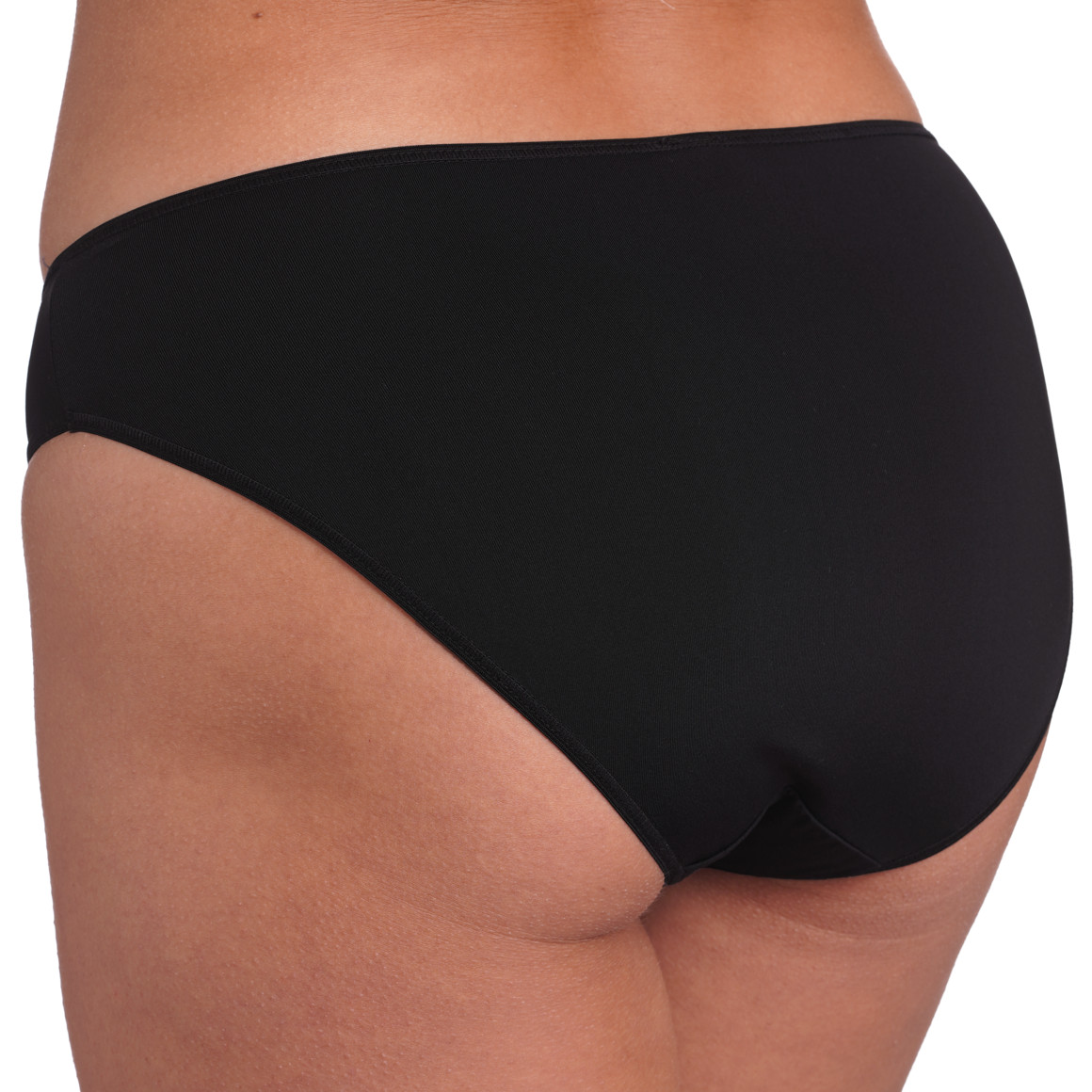 3 Damen Slips im Basic-Look