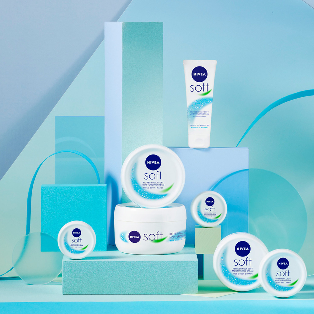 nivea SOFT Crème de soin multi-usage visage corps et mains hydratante Multi-usage Hydratante