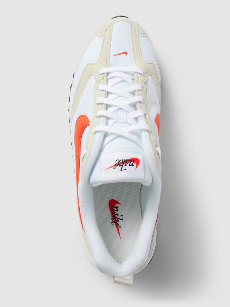 Sneaker mit Kontrastbesatz Modell 'Dawn' in beige
