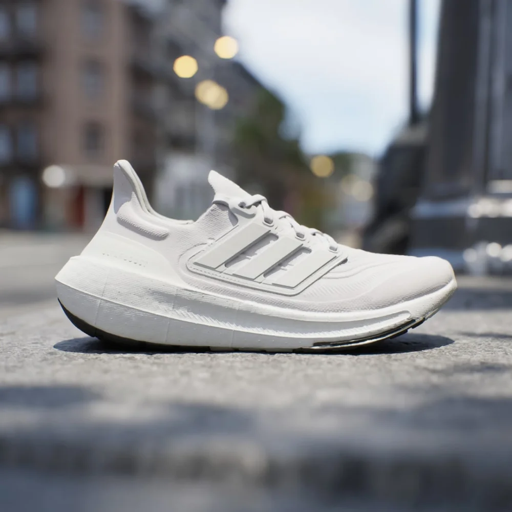 adidas Ultraboost Light GY9350 / weiss