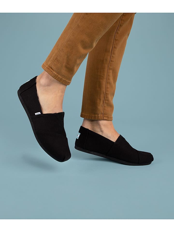 TOMS Slipper in Schwarz günstig kaufen