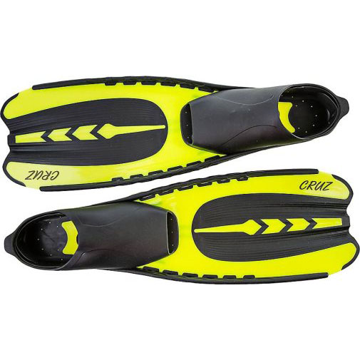 CRUZ Wassersport-Ausrüstung Koh Samui mit Schwimmflossen und Schnorchel