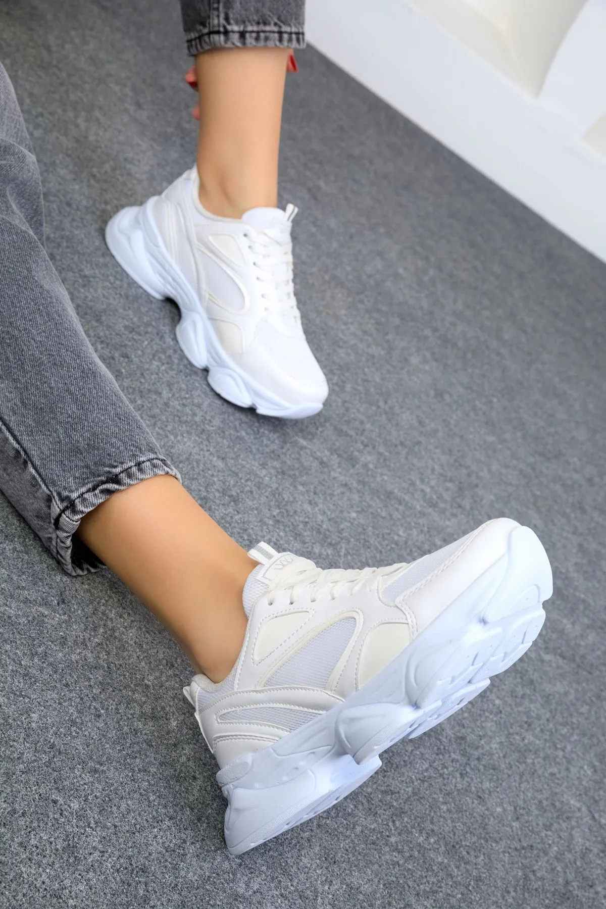 SOHO  Weiße Damen Sneakers 17226