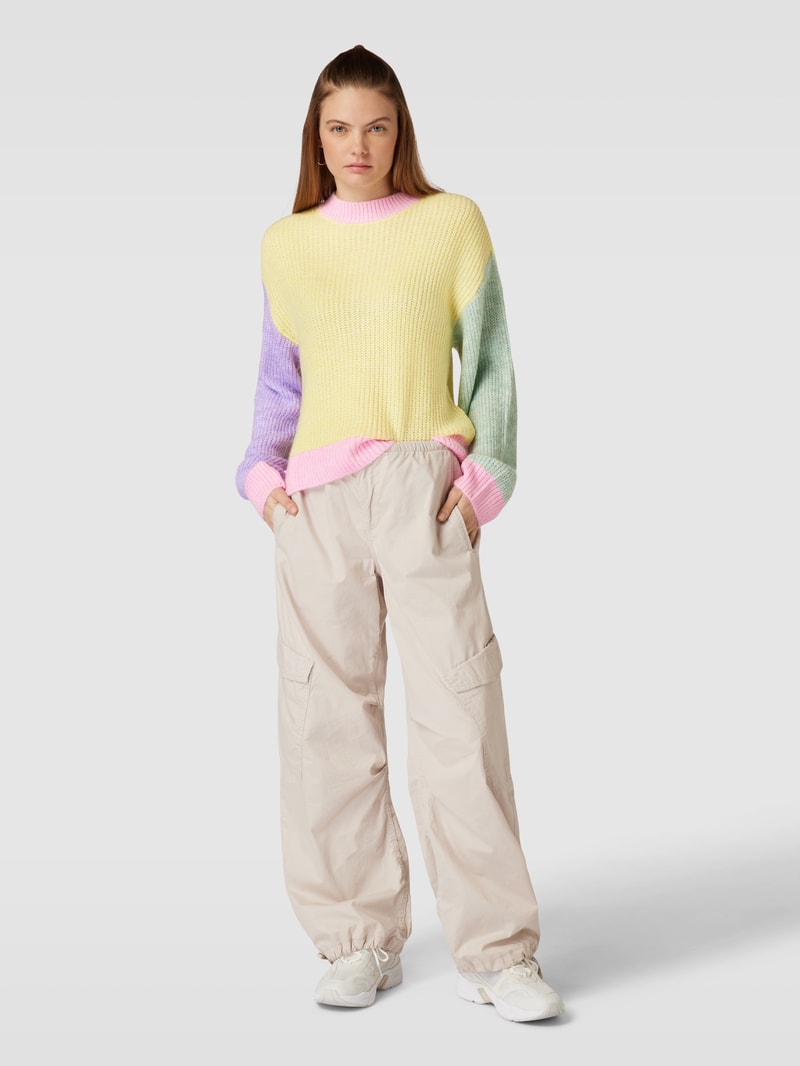 Strickpullover im Colour-Blocking-Design Modell 'MANNA' in hellgelb