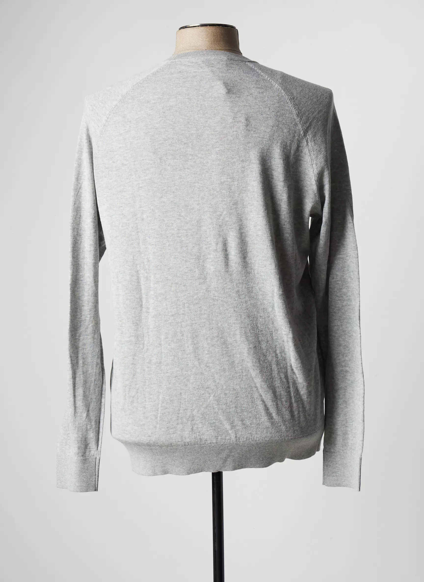 Hugo Boss Pulls Homme couleur gris
