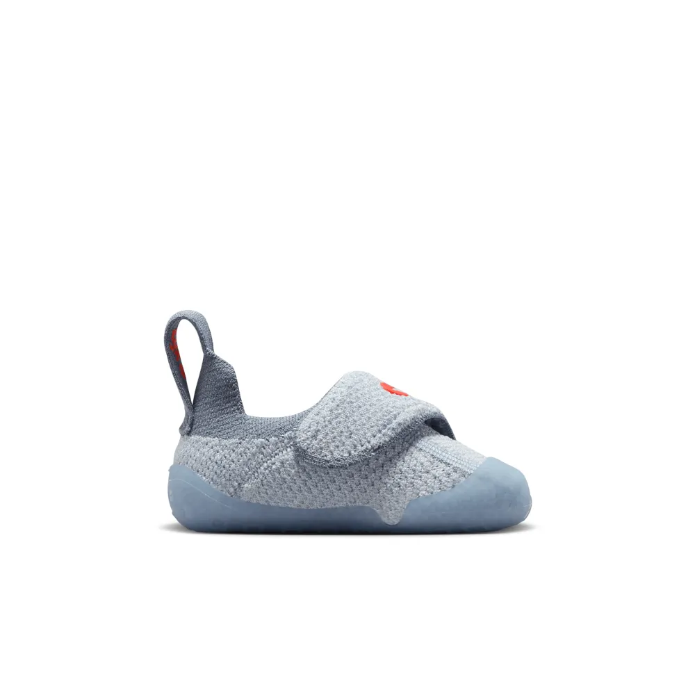 Nike Swoosh 1 FB3244-400 / blau
