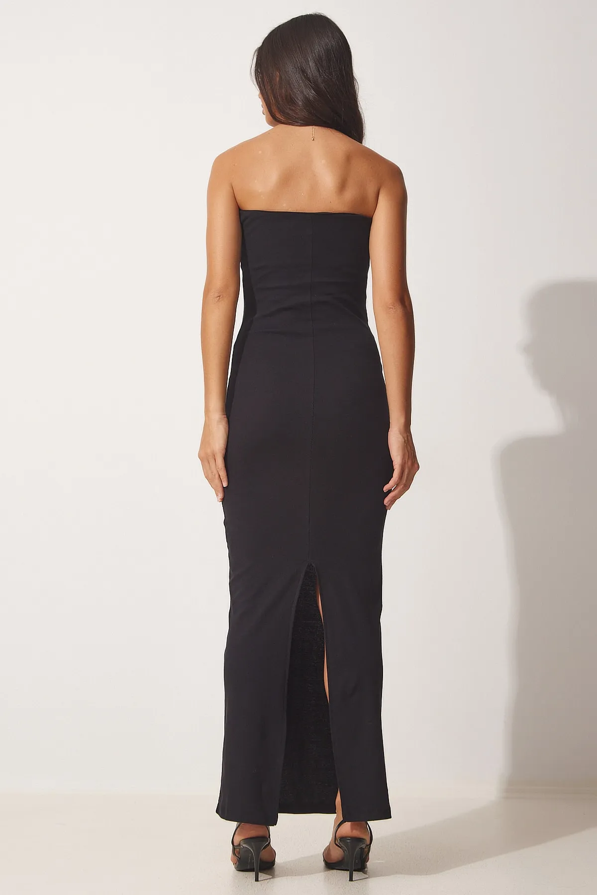 Happiness İstanbul  Schwarzes trägerloses Bleistiftkleid für Damen UB00118