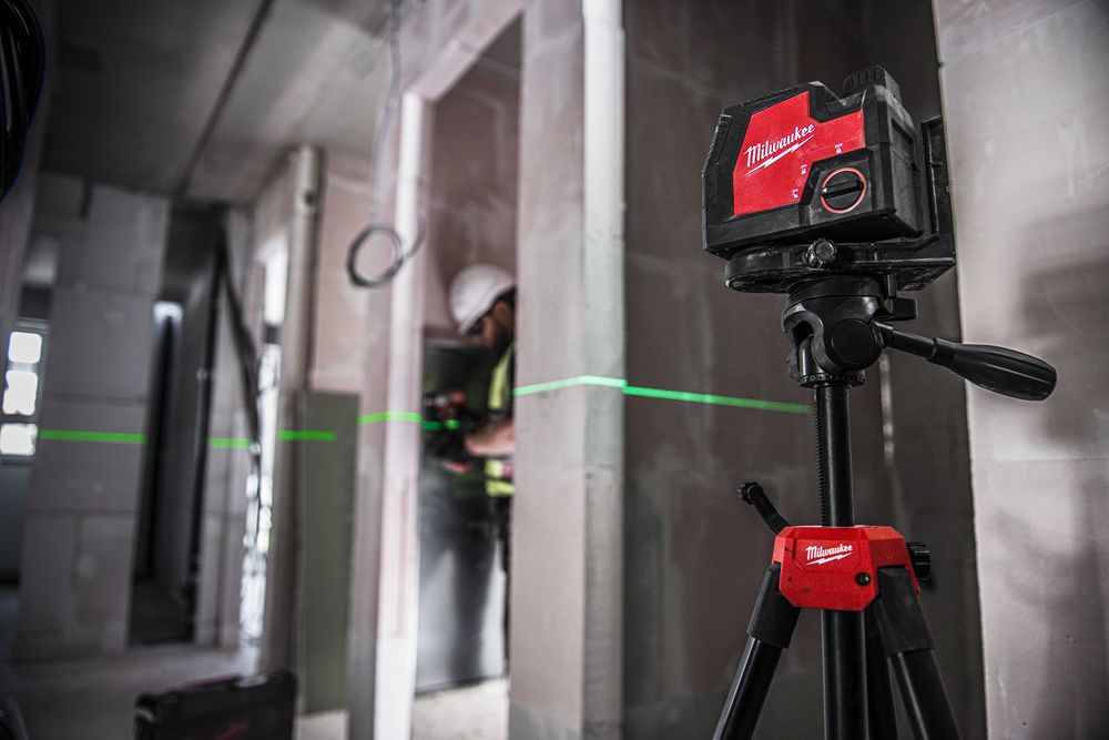 Milwaukee 4933478098 L4 CLL-301C akumulatorski zeleni križni laser