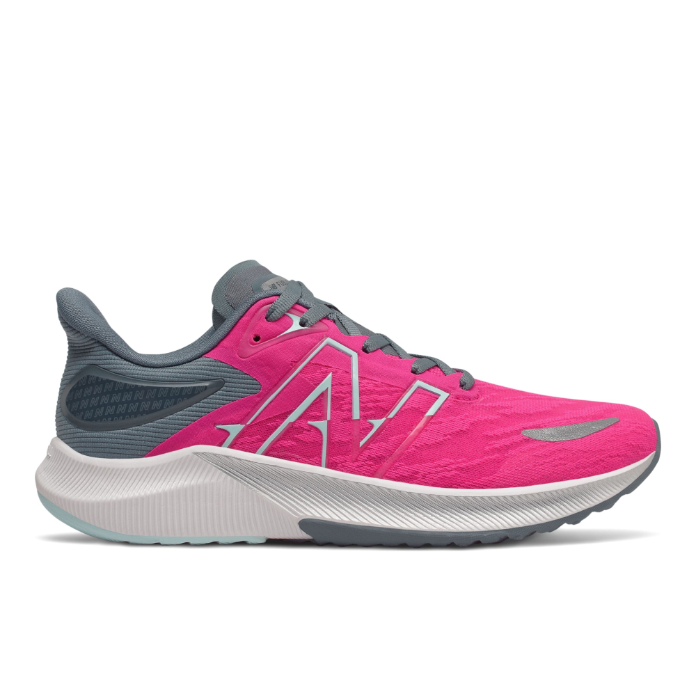 New Balance FuelCell Propel v3 WFCPRLP3 / pink