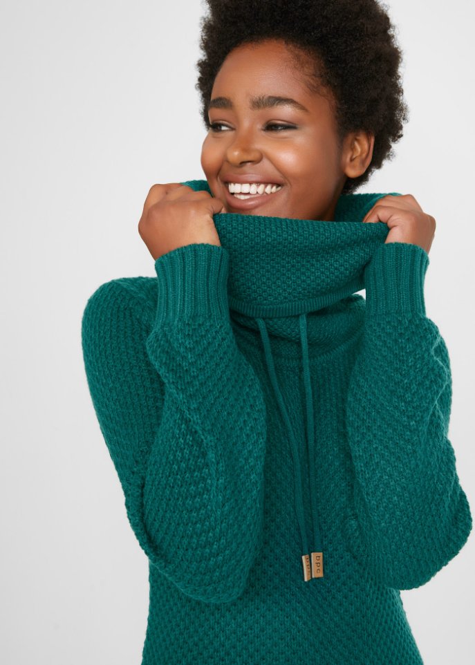 Strickkleid mit Schalkragen