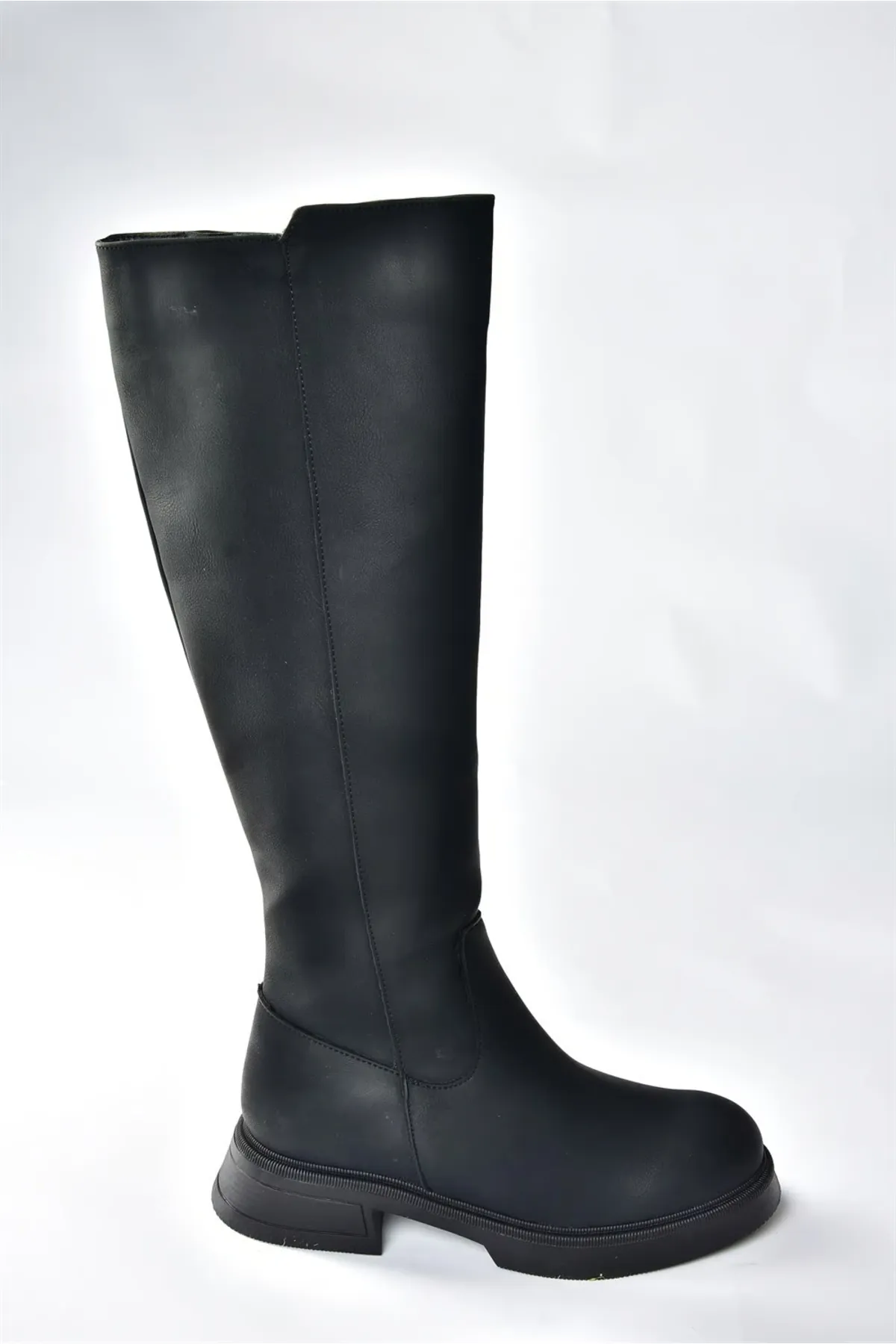 Fox Shoes  Schwarze Daily-Damenstiefel mit niedrigem Absatz N674265109