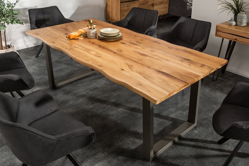 riess-ambiente Baumkantentisch LIVING EDGE 160cm natur / anthrazit (Einzelartikel, 1-St), Wildeiche-Massivholz · Metall · Kufen-Gestell · 3,5cm Platte · geölt