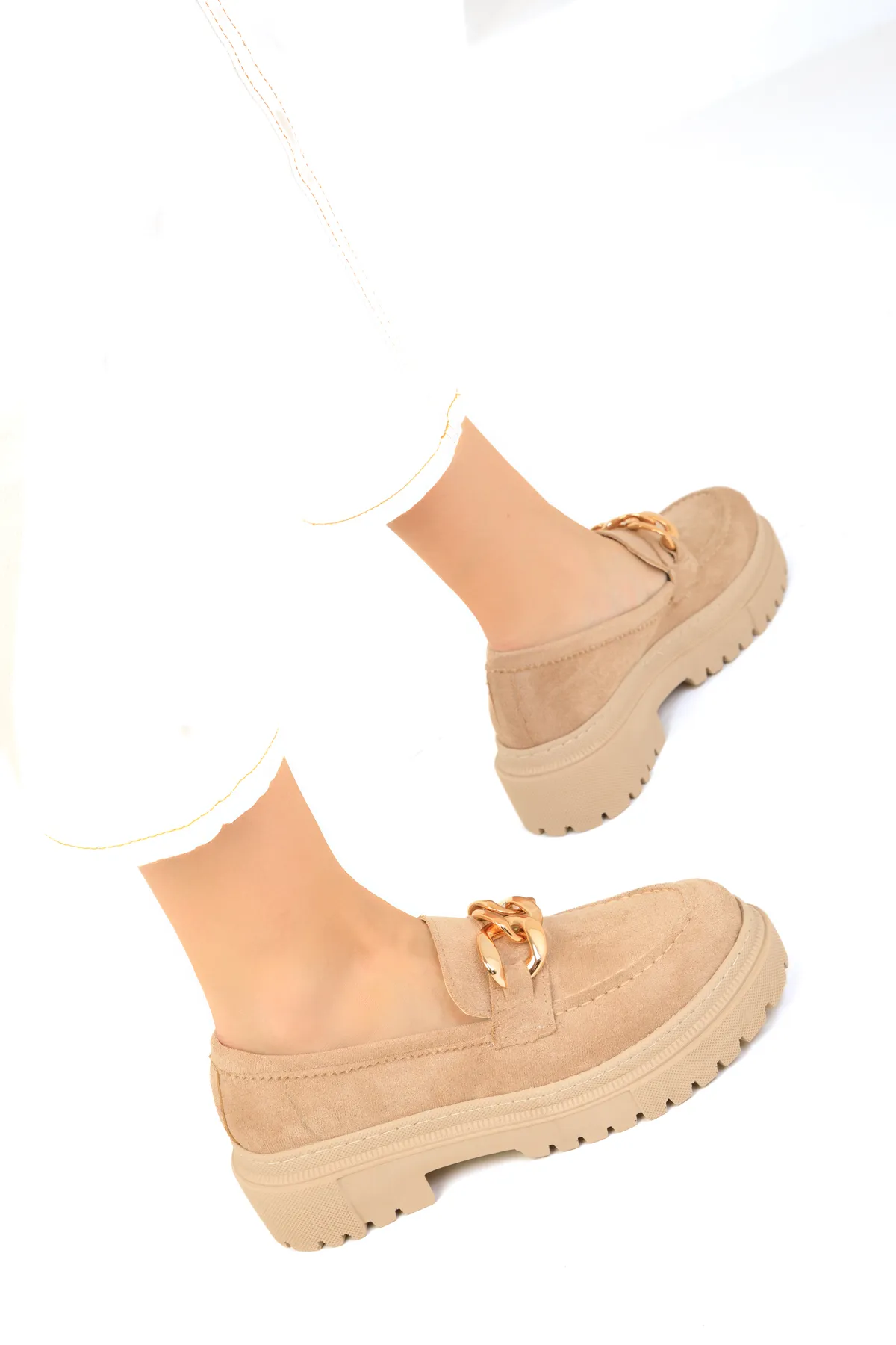 SOHO  Freizeitschuhe für Damen aus Wildleder 17485