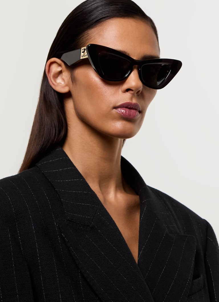 Burberry Cat Eye sunglasses BE4421U