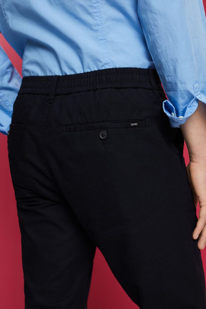 Gebürstete Chinohose