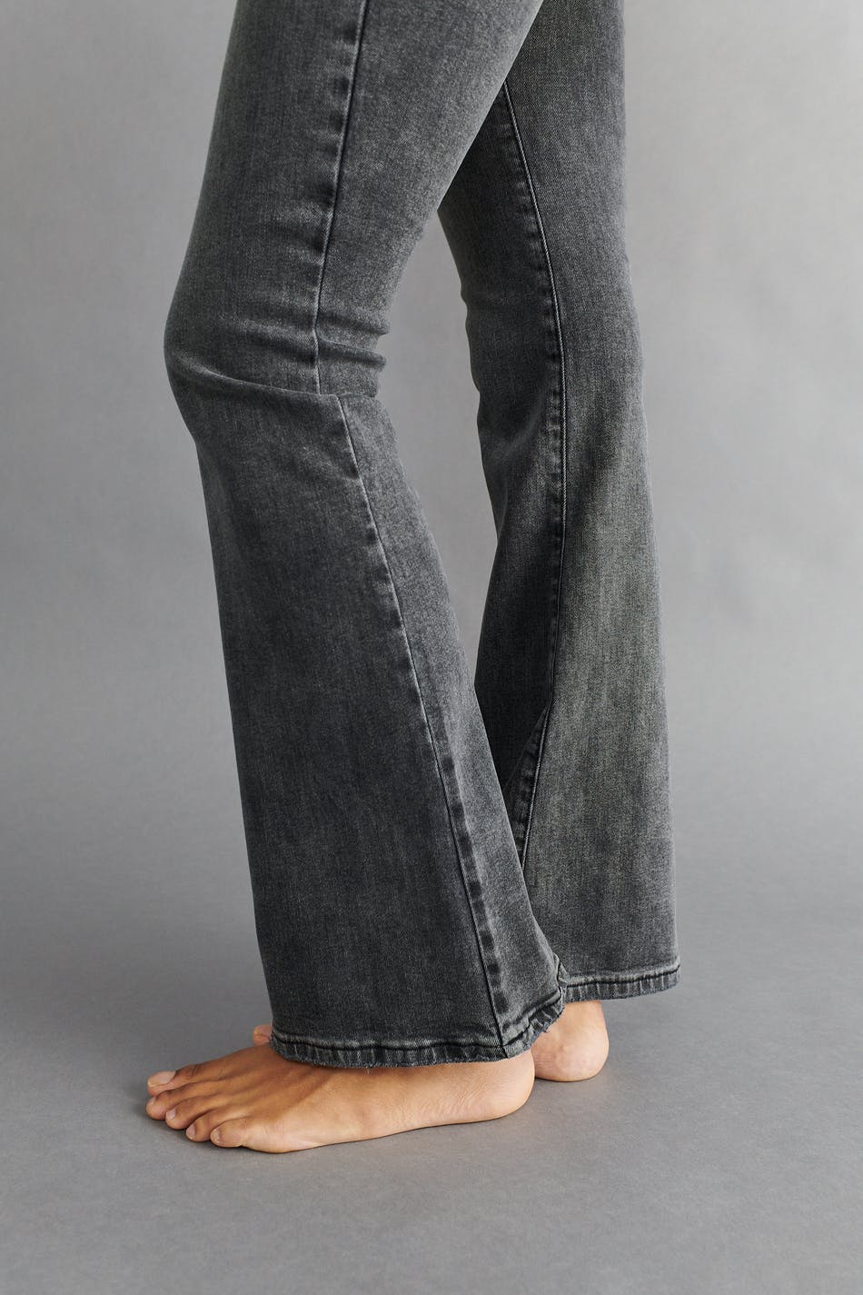 Low waist bootcut jeans