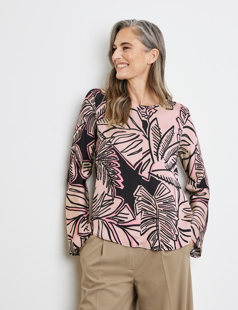Nachhaltige Bluse mit tropischem Print