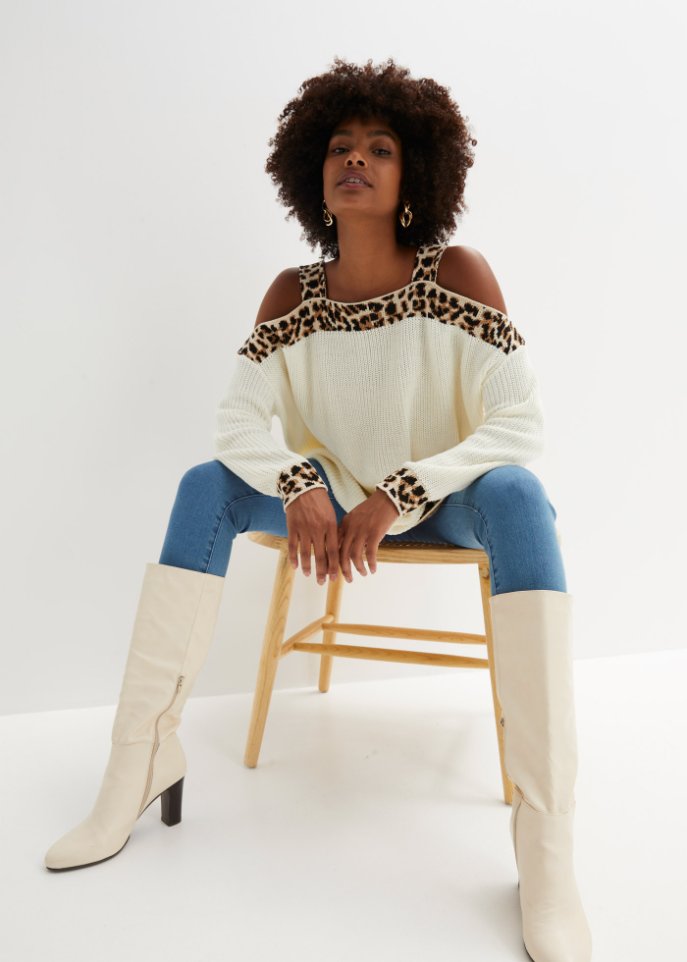 Oversize-Pullover mit Cut-Outs