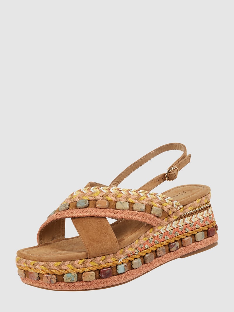 Wedges mit Ziersteinen in camel