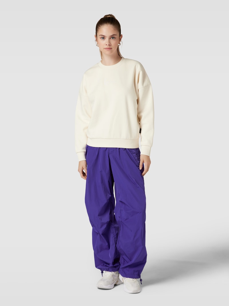Sweatshirt mit Label-Stitching Modell 'Woven' in offwhite