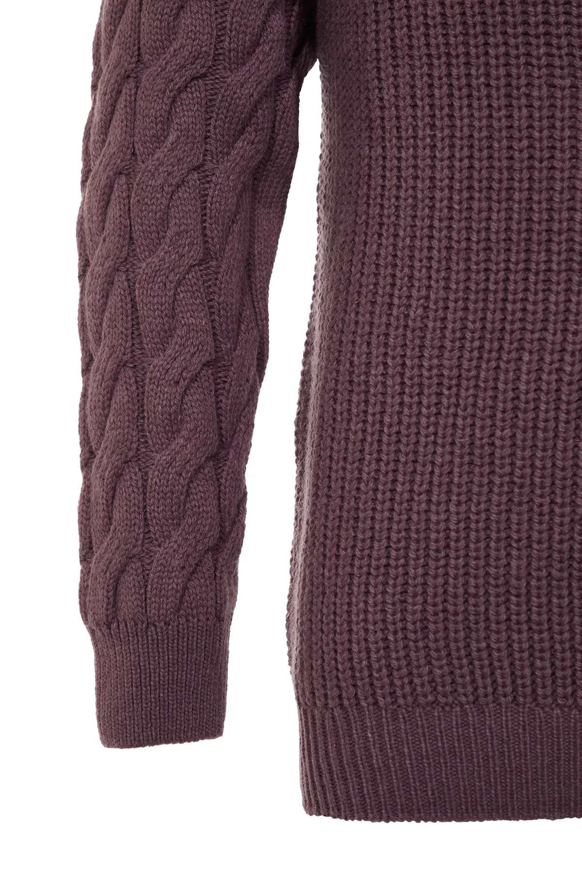 Trendyol Collection  Dried Rose Regular Fit Rundhals-Haarstrickpullover mit detailliertem Strickmuster TMNAW22KZ2059